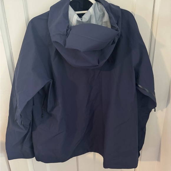 Mammut Taiss HS Hooded Jacket - Picture 5 of 8